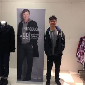 Meet your Posher, Eduardo